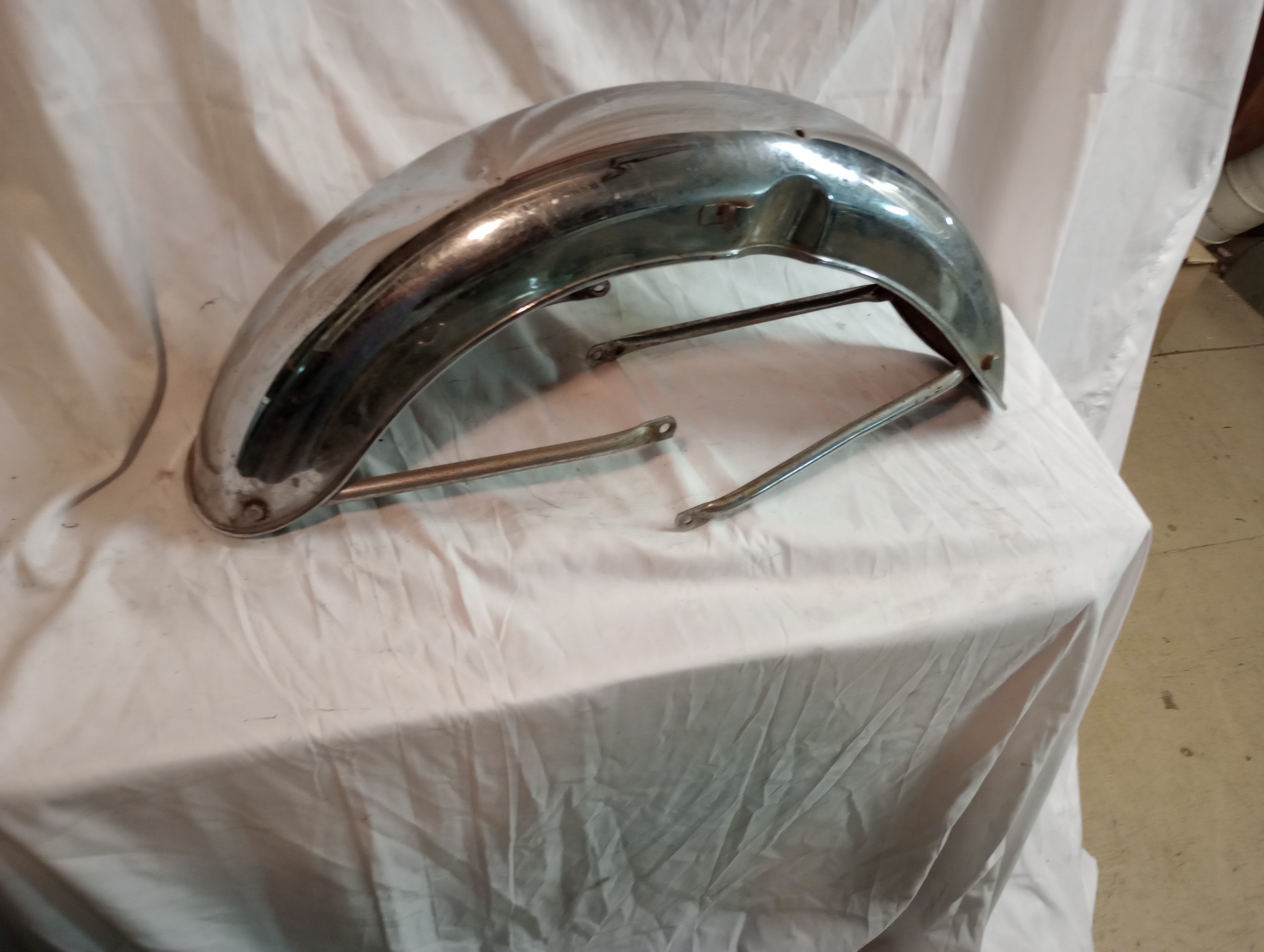 067684U Norton Atlas Front Fender - USED #2