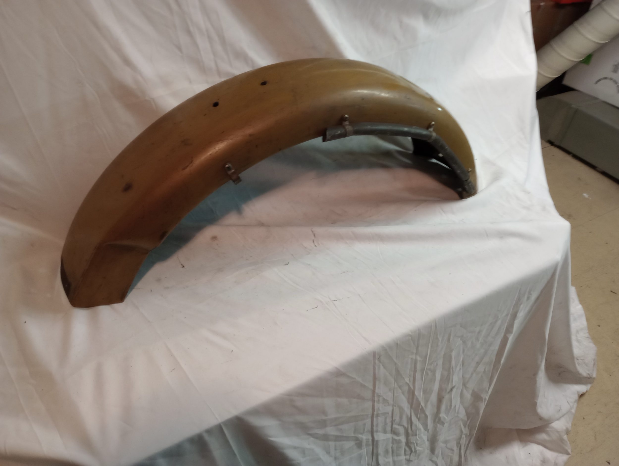 83-3566U Rear Fender 71/72 Triumph 650 T120 - USED