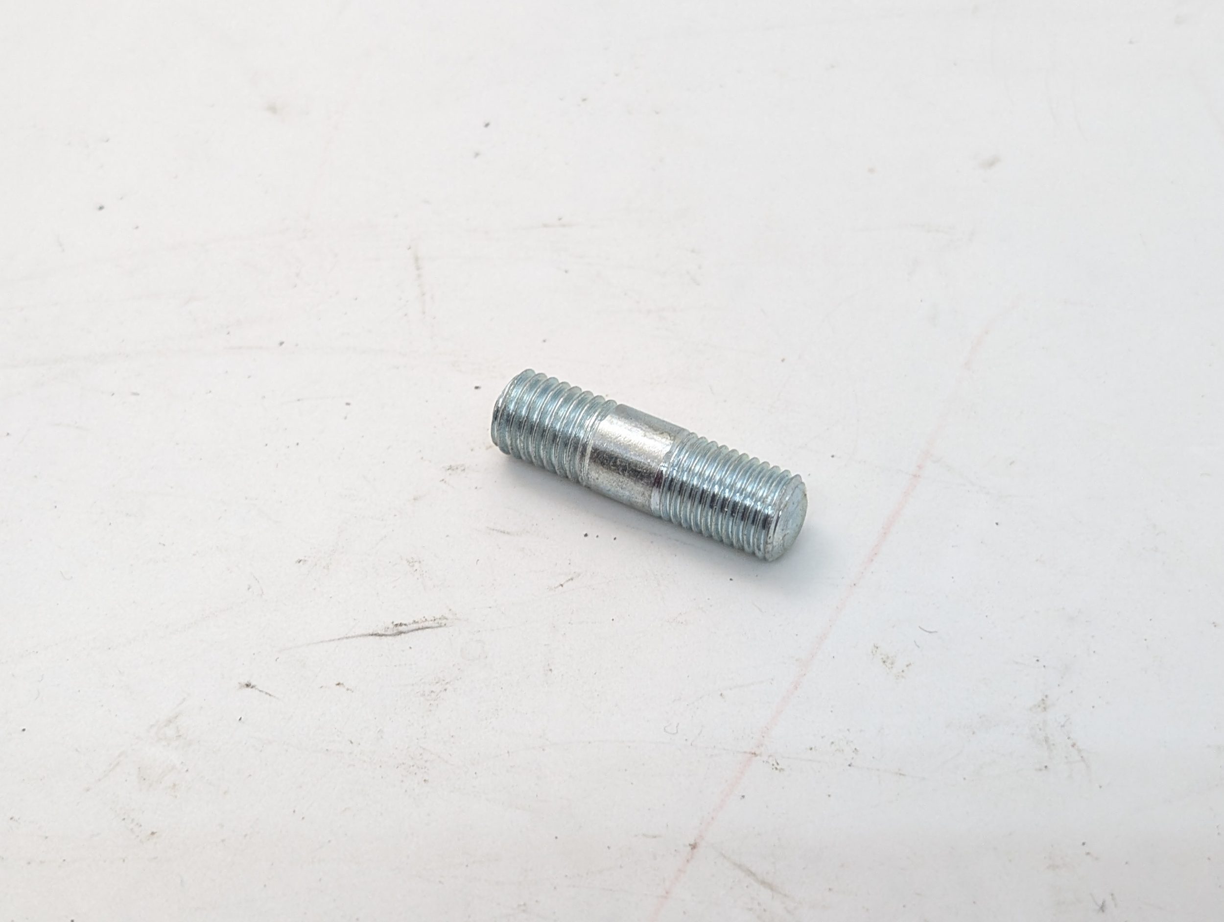 010624 Stud, 5/16 x bsf/cei x 1 1/16