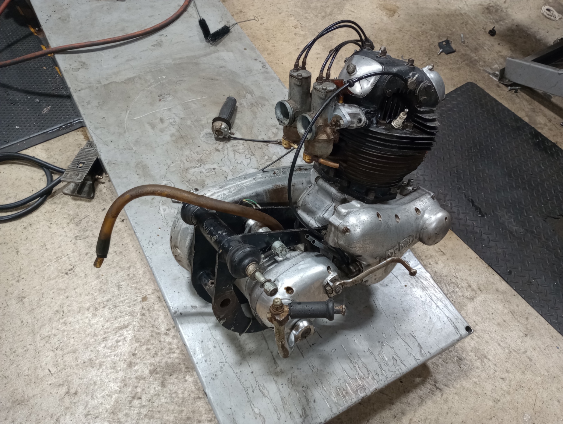 1971 Norton 750 Commando Engine and Transmission with Title- USED