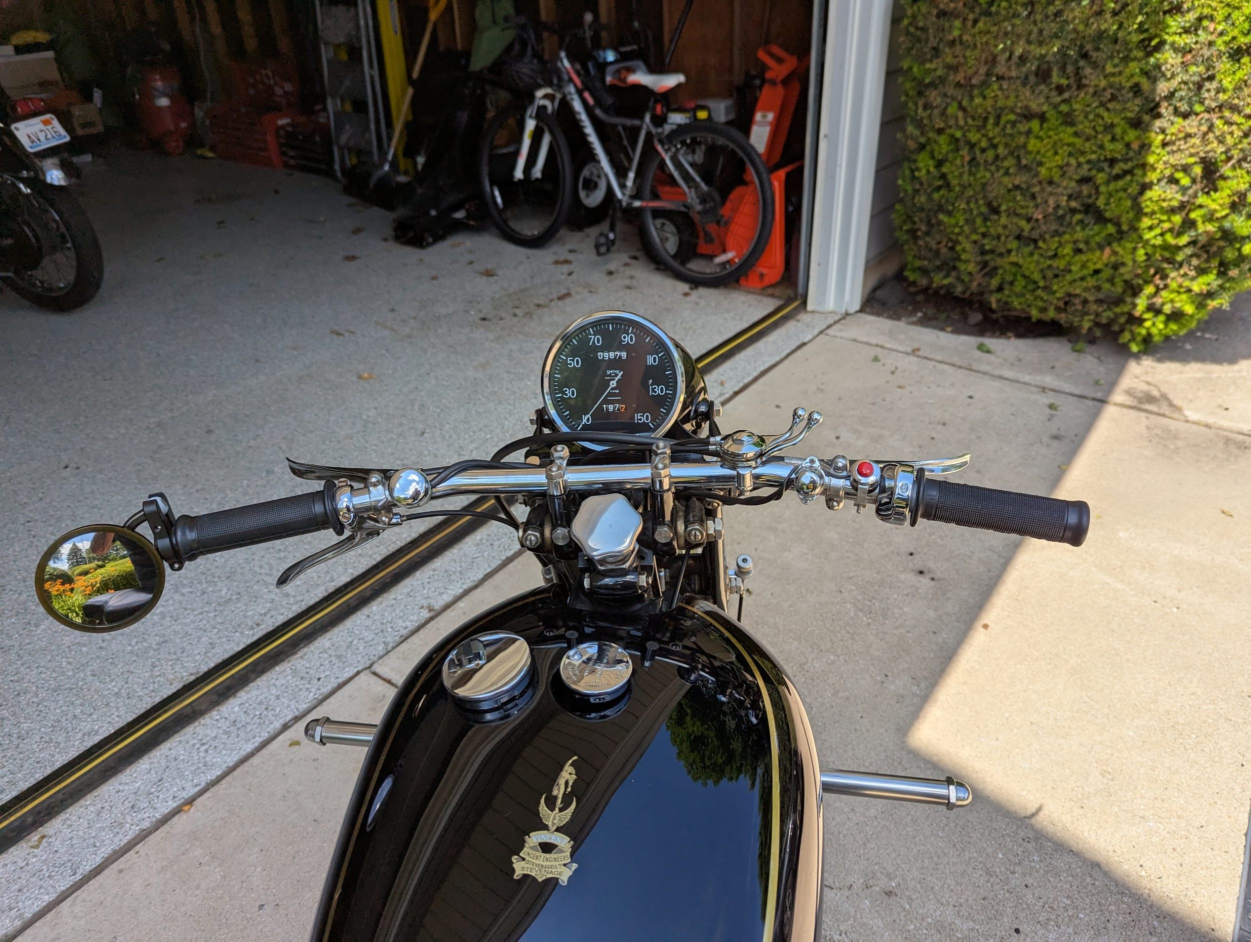 1950 Vincent Black Shadow - Image 2