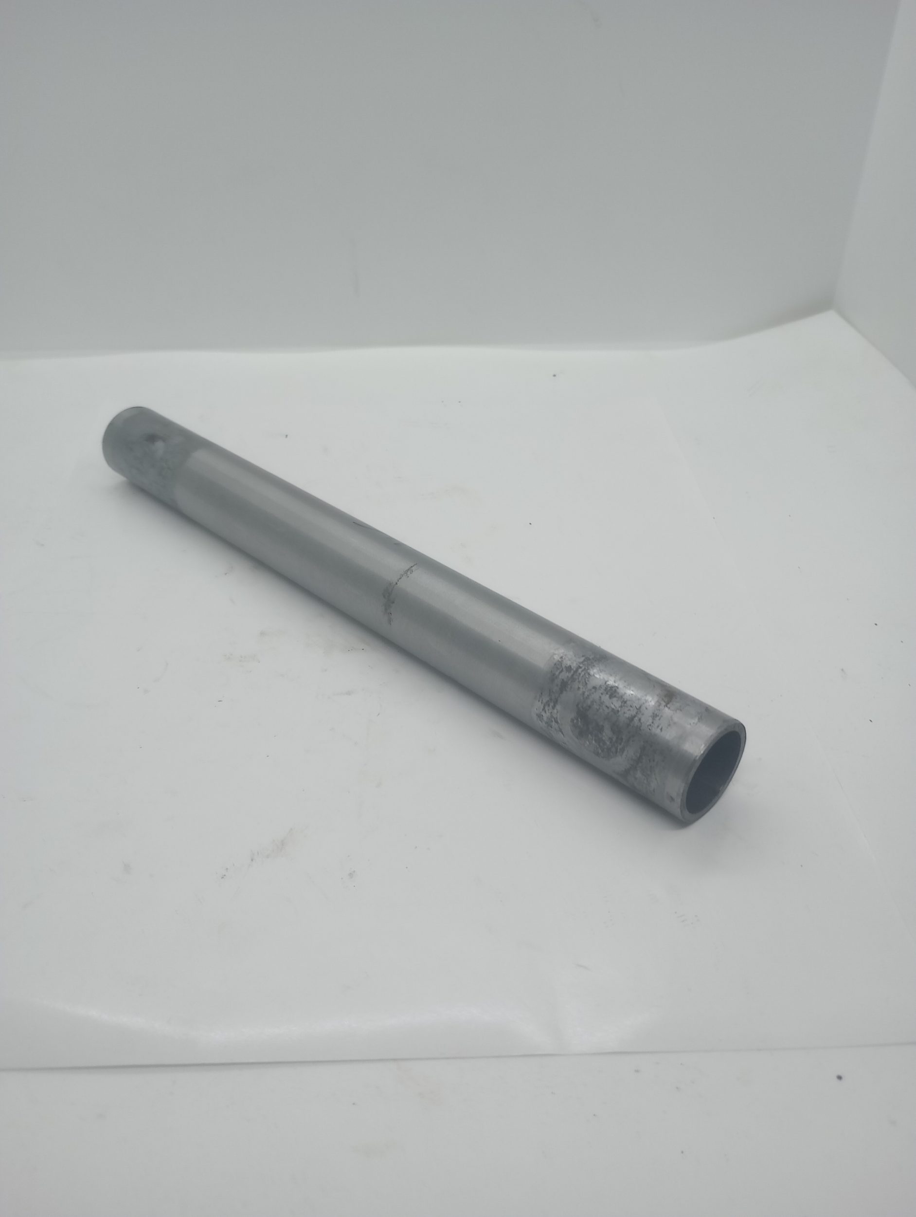 82-8476U USED - Swinging Arm Distance Tube Triumph BSA 1971-72 A75 Rocket 3 X75 Hurricane