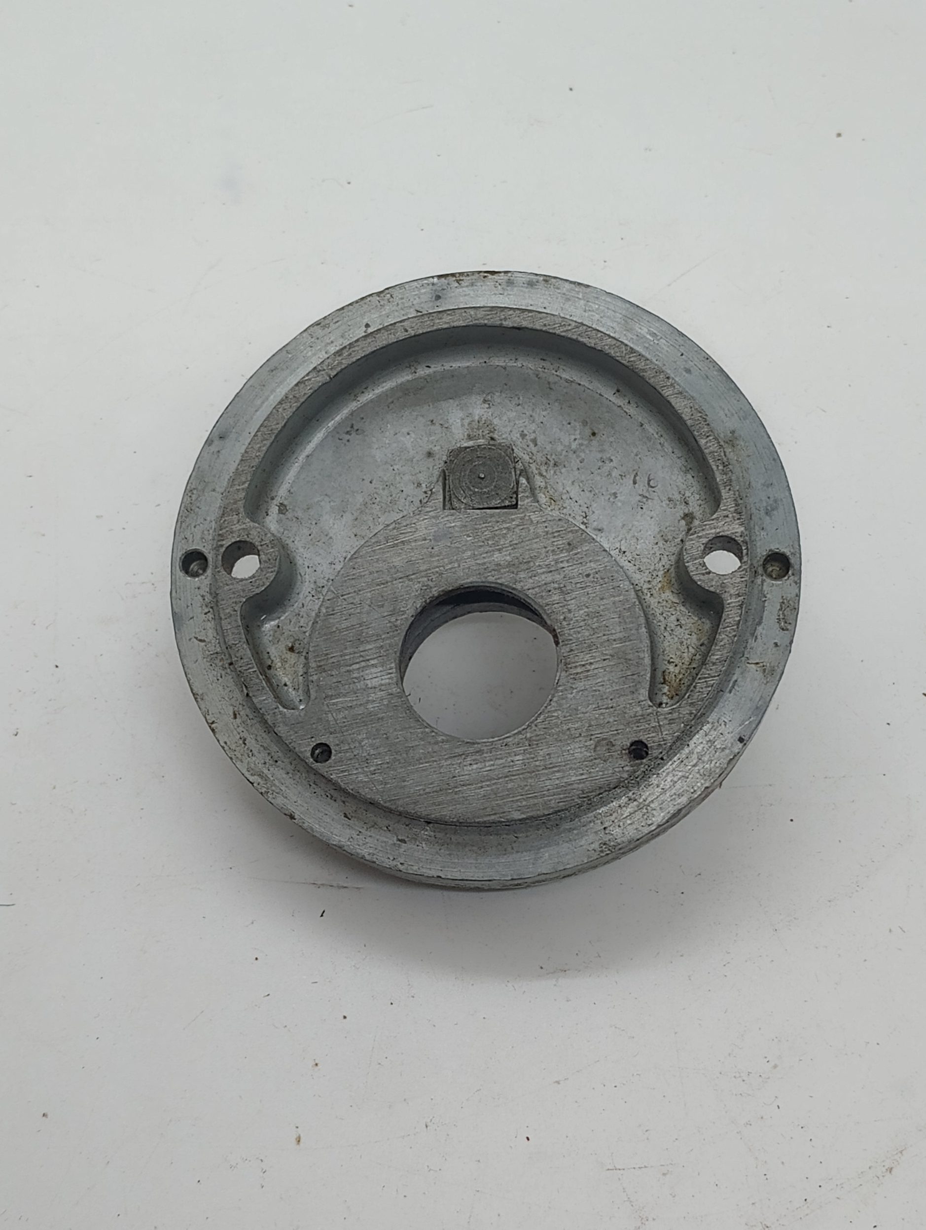200353 NOS Lucas E3LM/E3HM Generator Drive End Cover