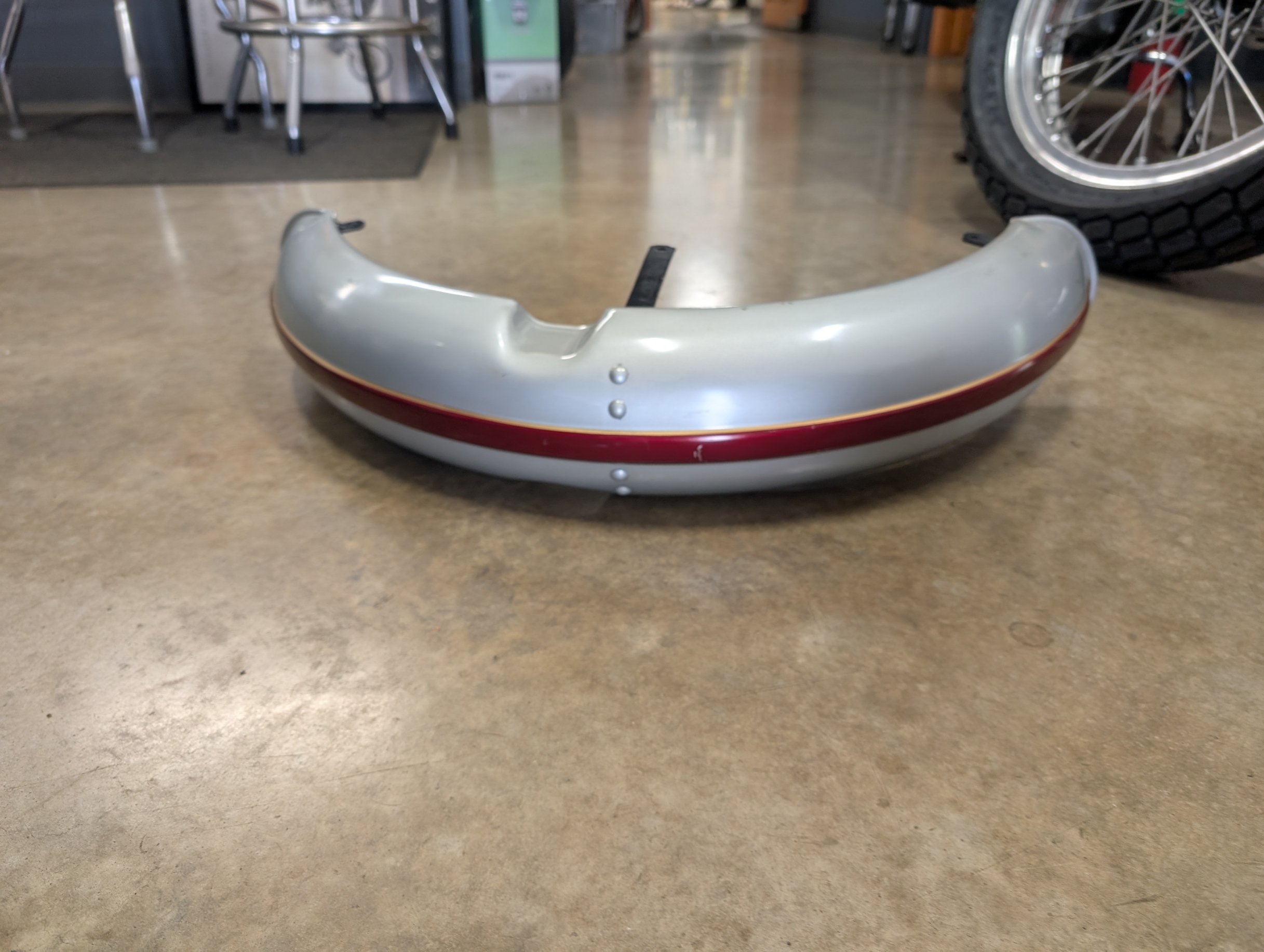 97-0929 NOS Painted Front Fender, Triumph T20/Cub, 1963 on - Image 3