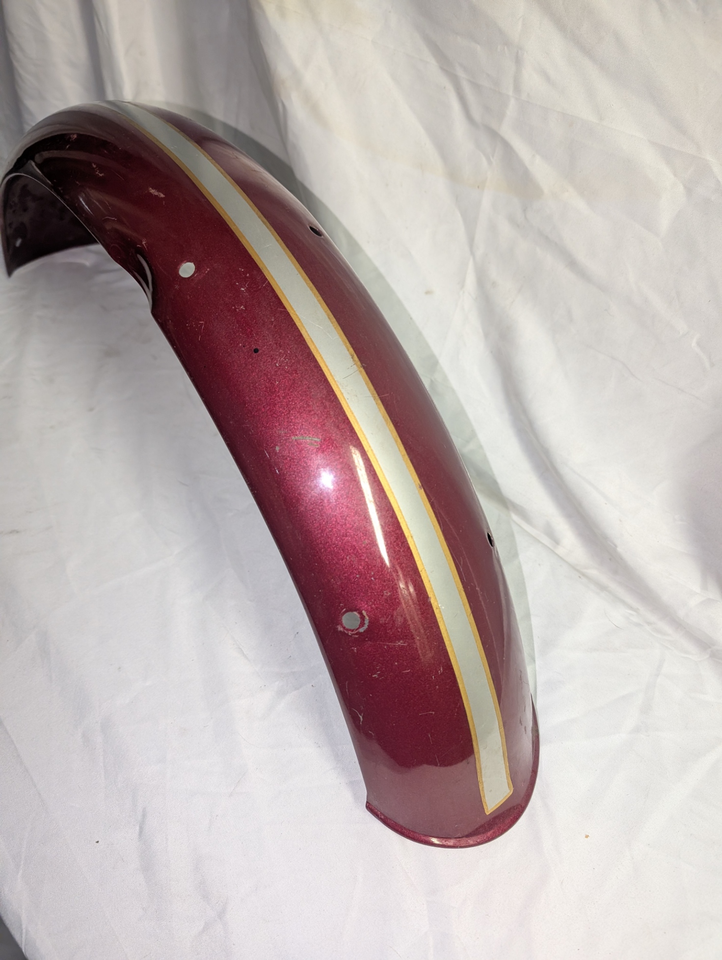 97-3882U Front Fender, Astral Red/Silver Stripe, Original Paint, 1970 Tri T120 - USED - Image 3