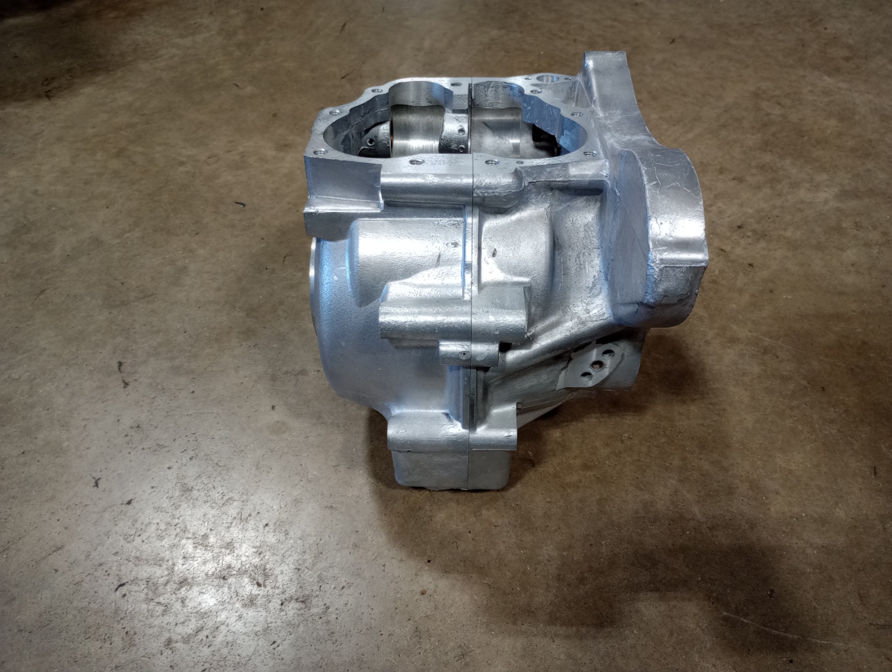 060601 NOS Norton Early 750 Engine Cases