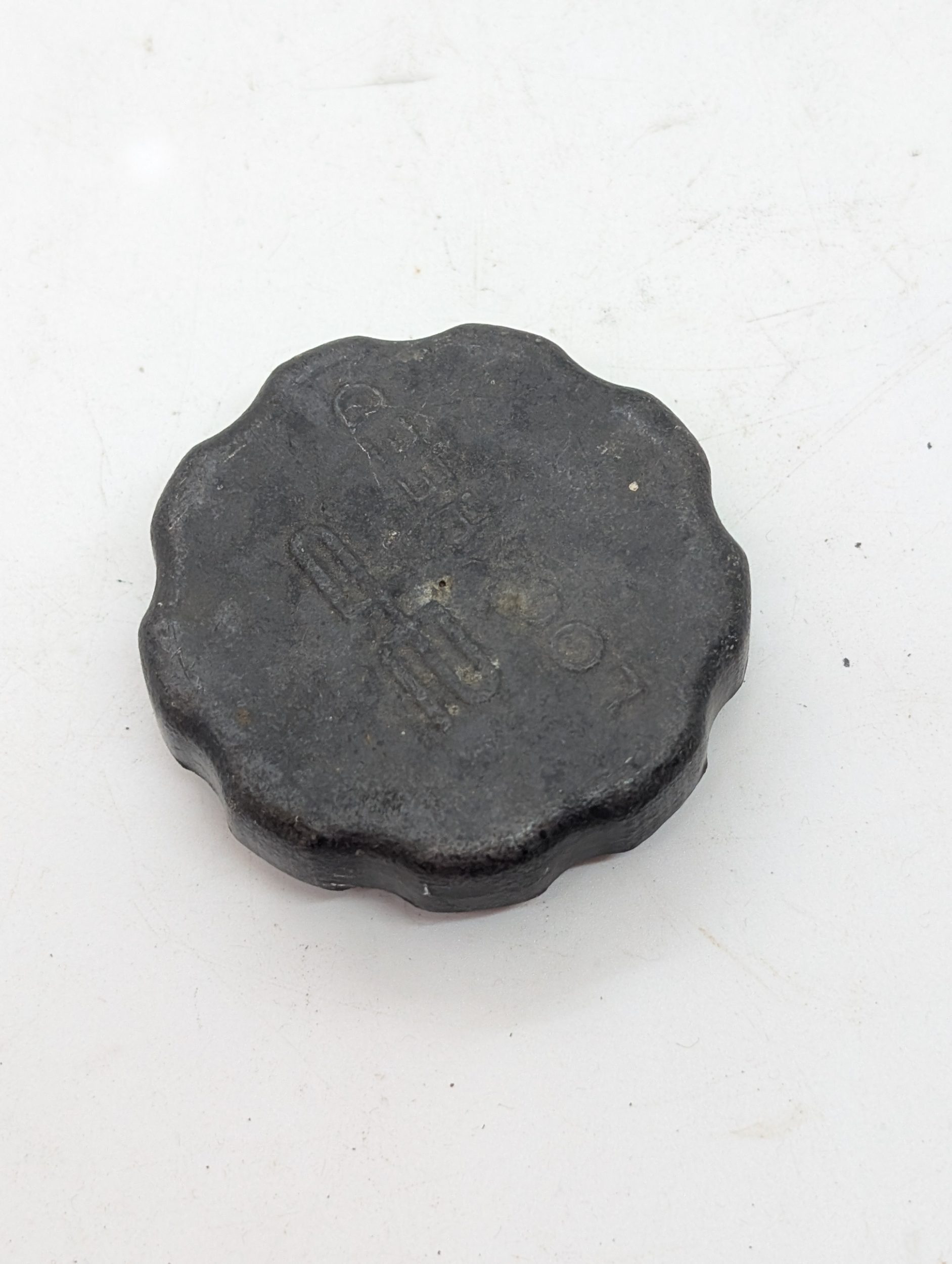 061920AP Master Cylinder Reservoir Cap - AP Lockheed - USED