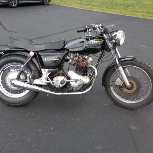 Norton 850 Commando Project bike