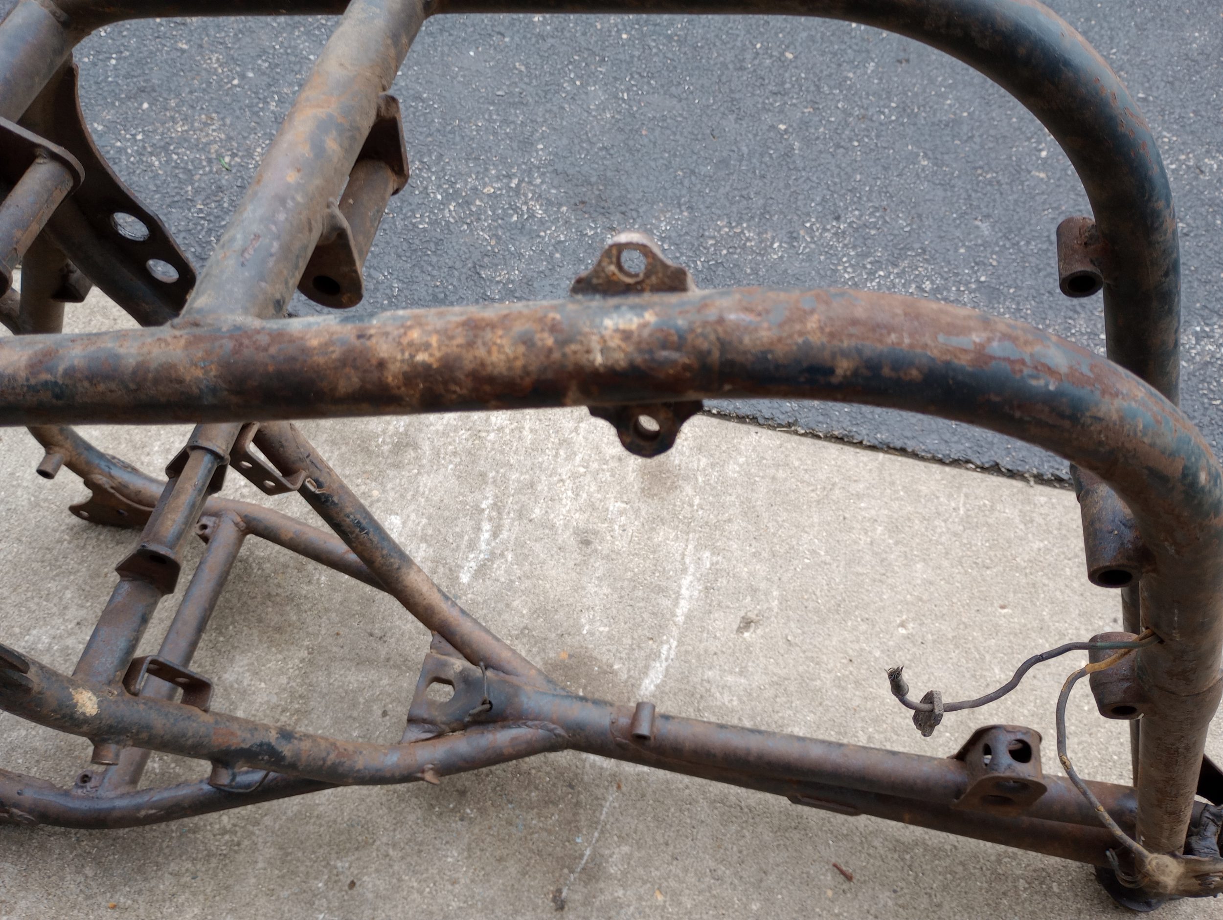 BSA A7, A10, Frame